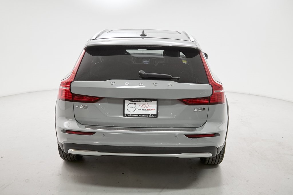 2026 VOLVO V60CC - Image 7