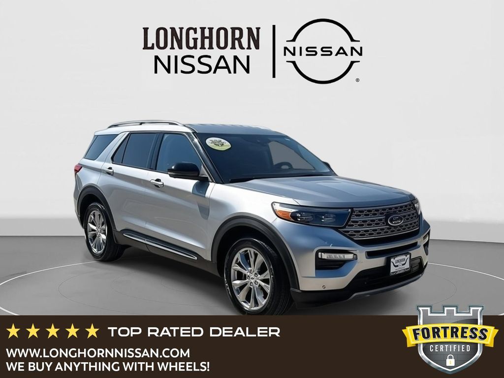 2023 Ford Explorer Limited's photo