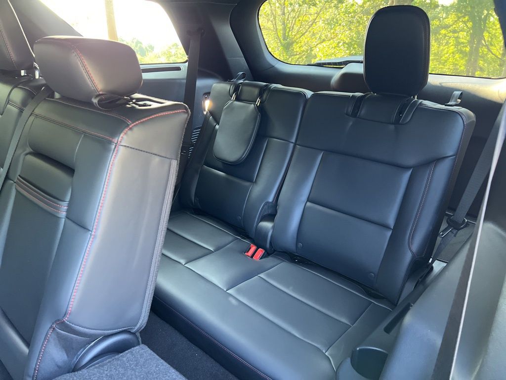 2025 Ford Explorer ST-Line photo 30