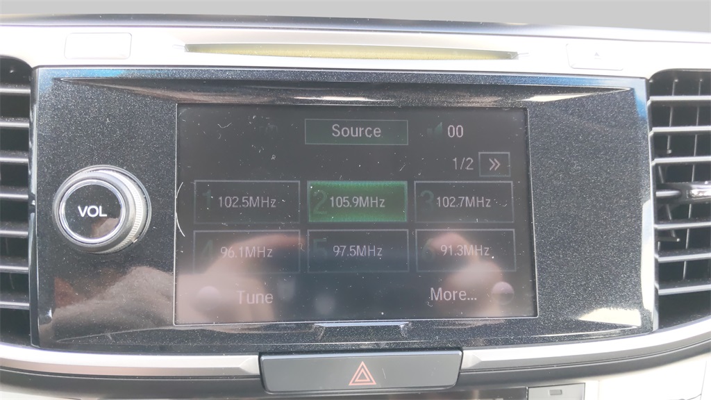 2013 Honda Accord EX-L photo 28