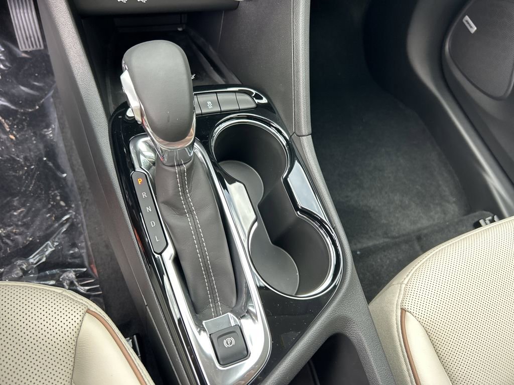 2026 Buick Encore GX Avenir photo 24