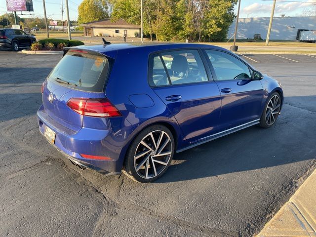 2018 Volkswagen Golf R 4Motion photo 4