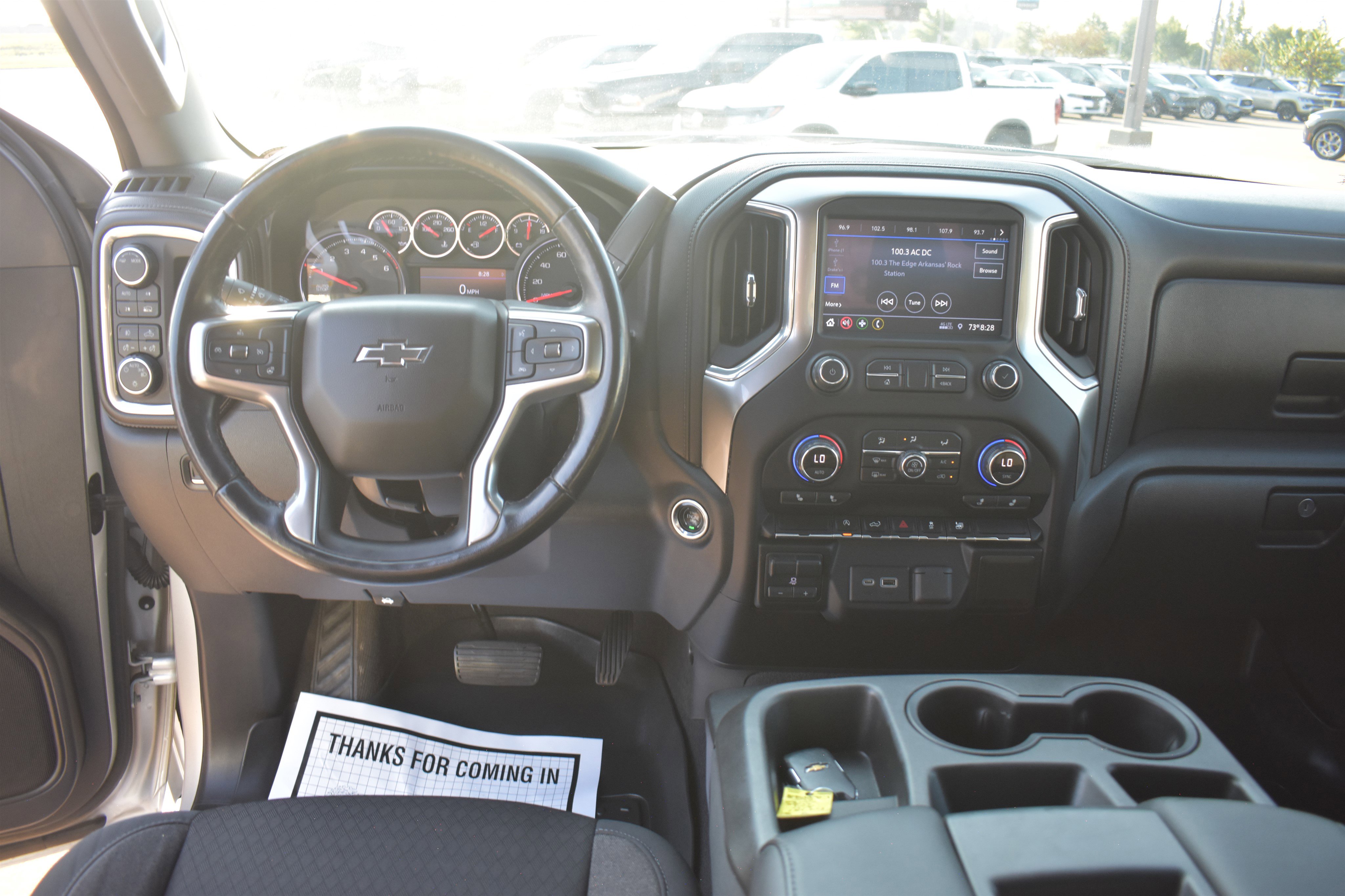 2020 Chevrolet Silverado 1500 RST photo 8