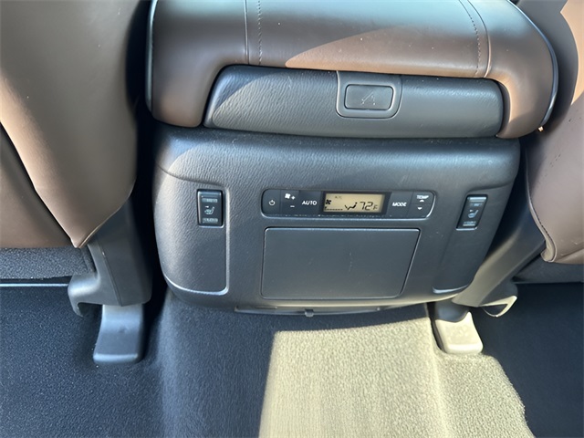 2021 Nissan Armada Platinum photo 18