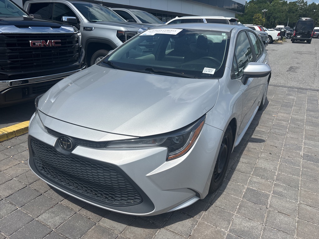 2022 Toyota Corolla L photo 3