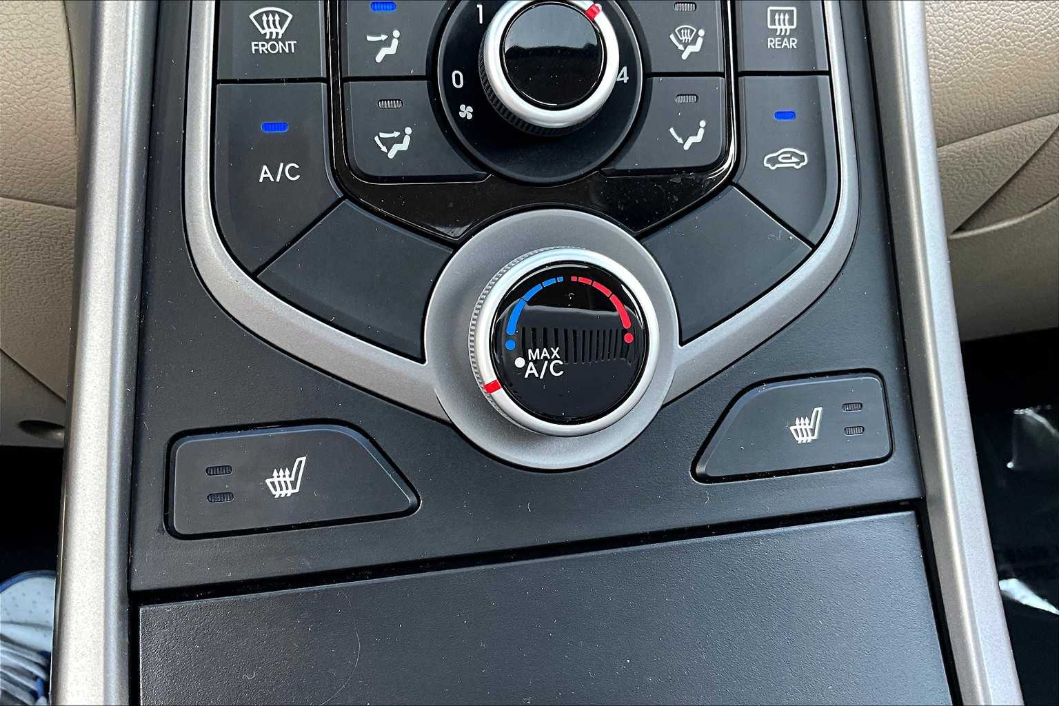 2016 Hyundai Elantra Value Edition photo 33