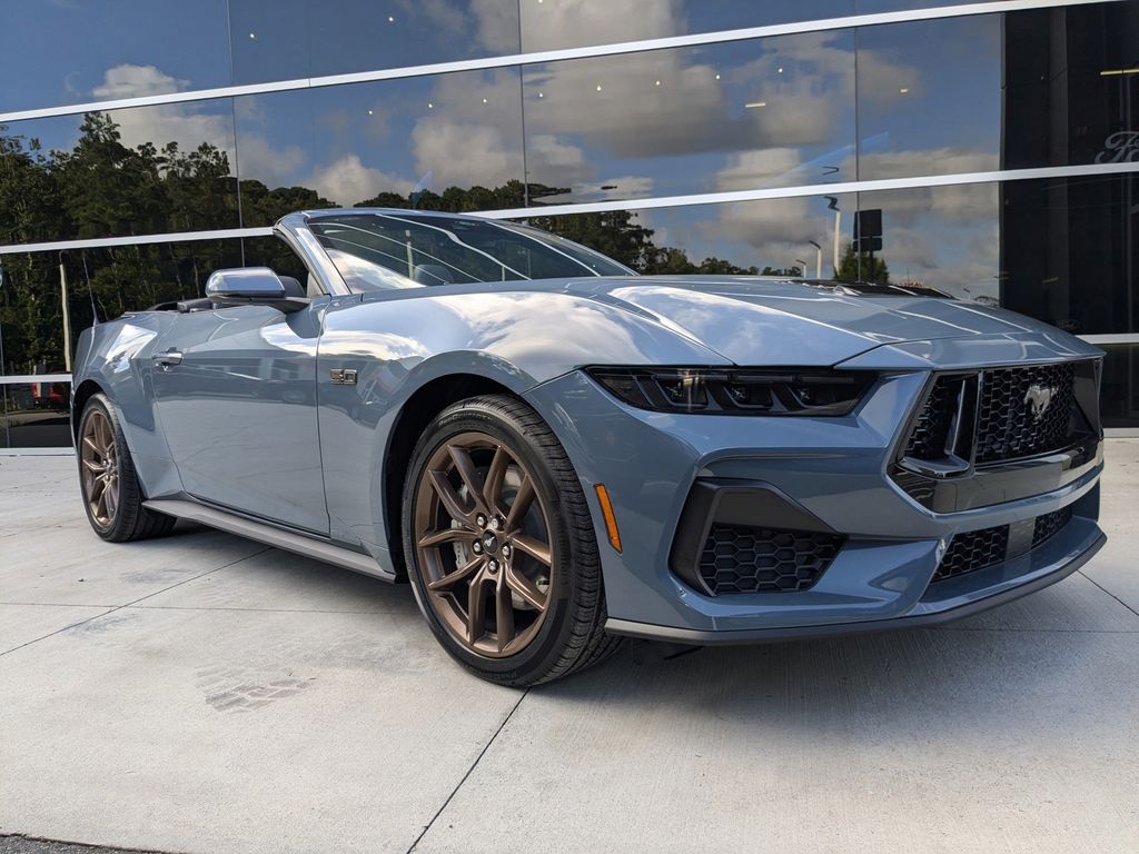 2025 Ford Mustang GT Premium Convertible photo 2