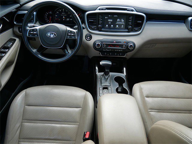 2019 Kia Sorento EX photo 9