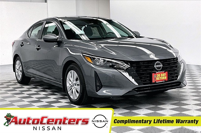 2025 Nissan Sentra S's photo