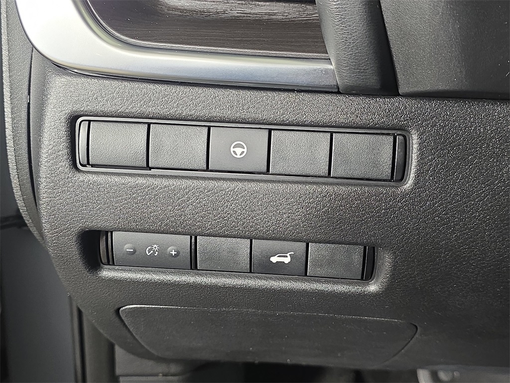 2021 Nissan Rogue SL photo 24