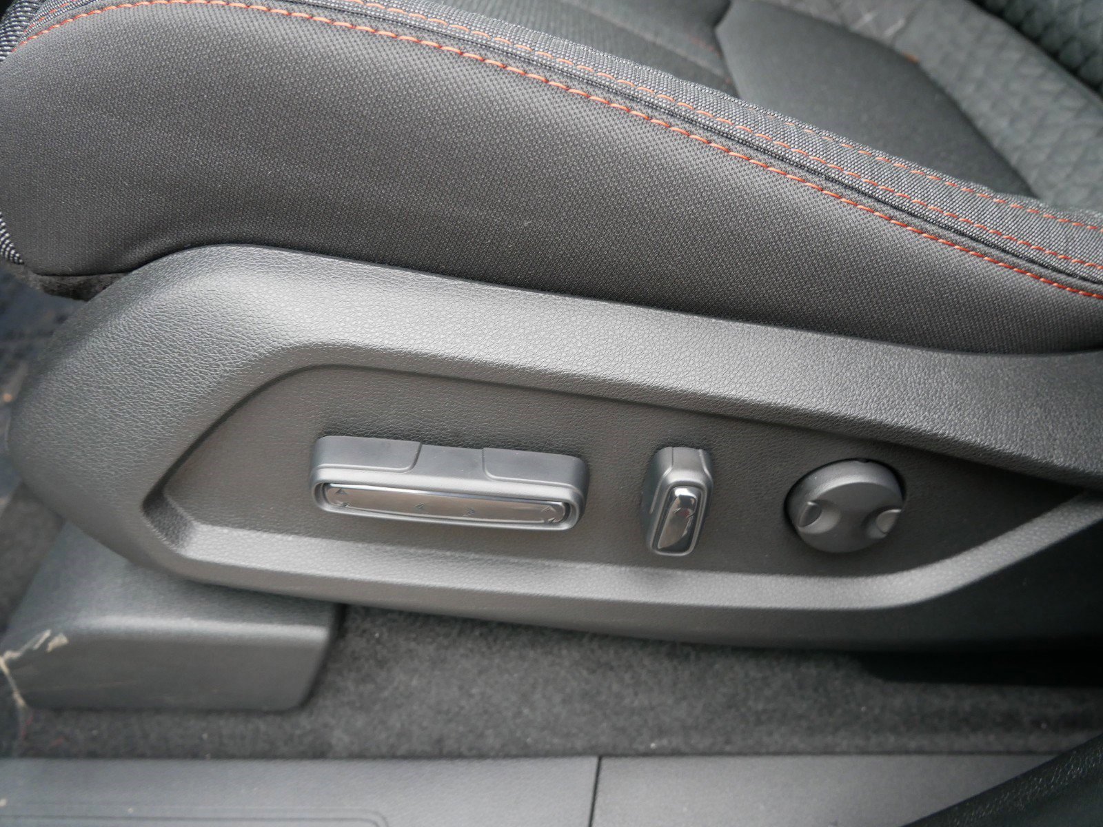 2025 Honda Pilot Sport photo 15
