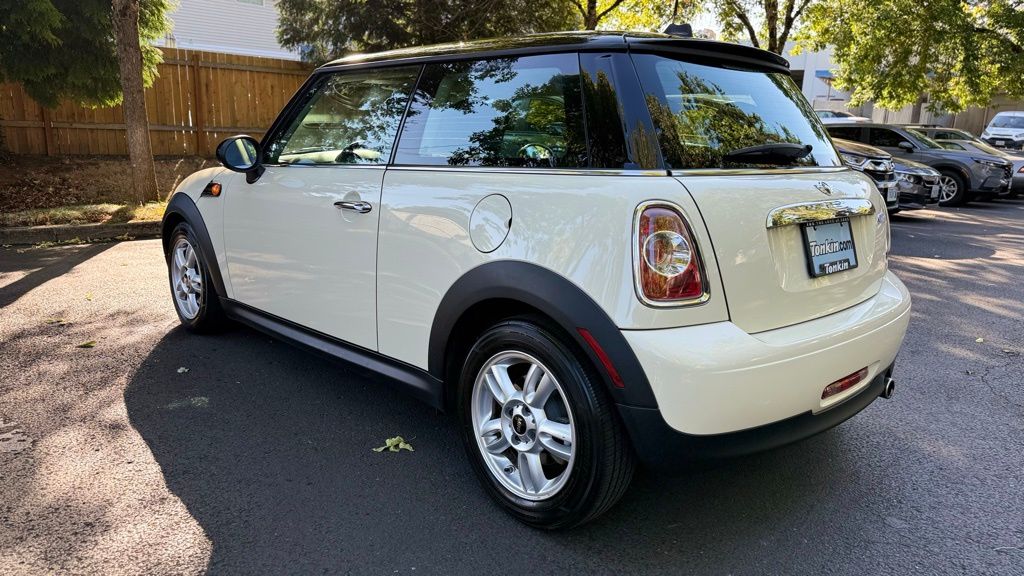 2013 Mini Cooper Base photo 7