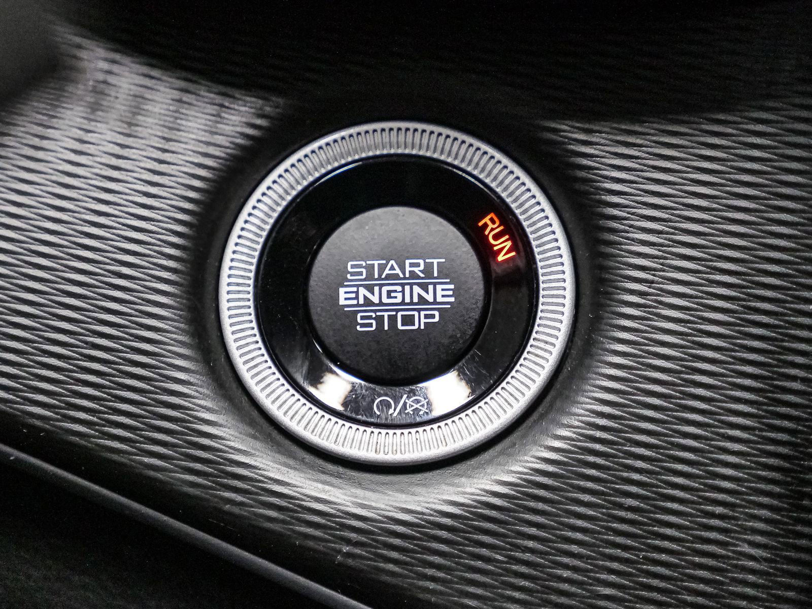 2023 Jeep Grand Cherokee Laredo Altitude photo 35