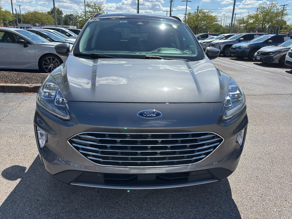 2021 Ford Escape Titanium Hybrid photo 2