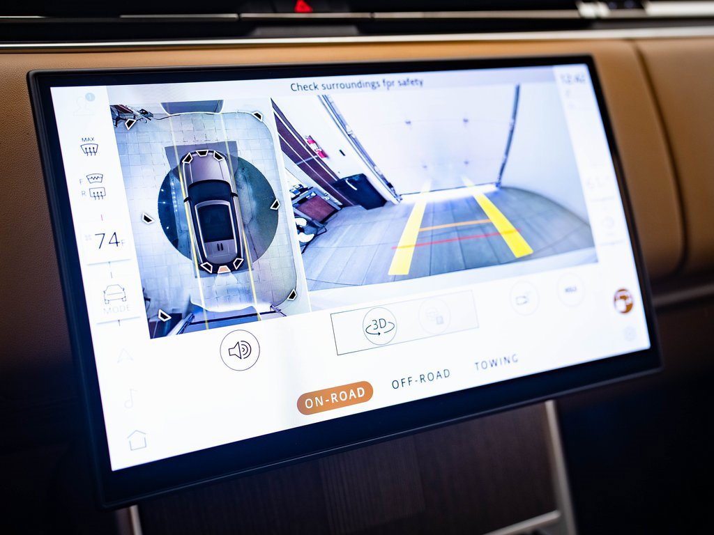 2025 Land Rover Range Rover Autobiography photo 30