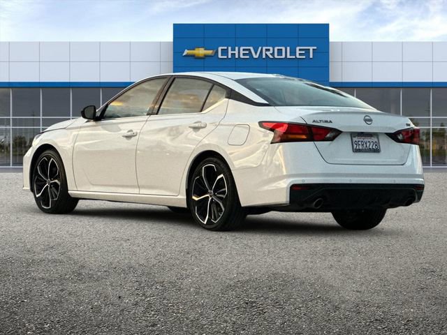 2023 Nissan Altima 2.5 SR photo 4