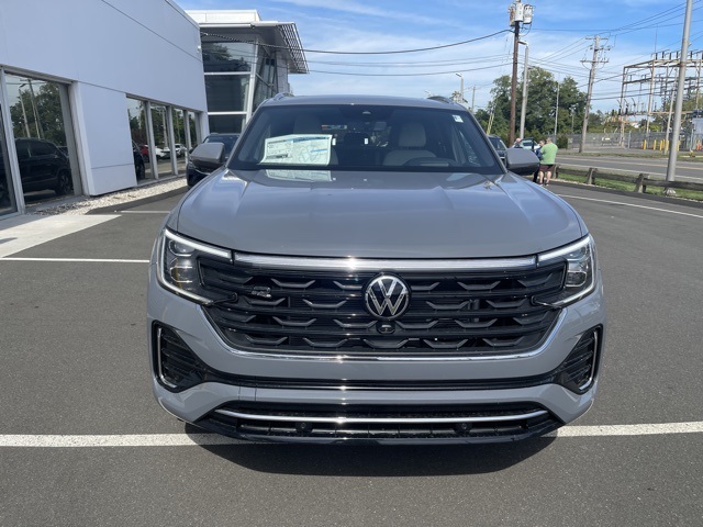 2026 Volkswagen Atlas Cross Sport SEL Premium R-Line photo 4