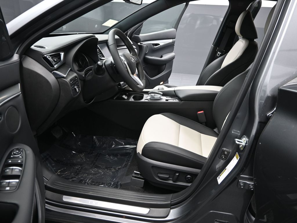 2025 Infiniti QX55 Luxe photo 12