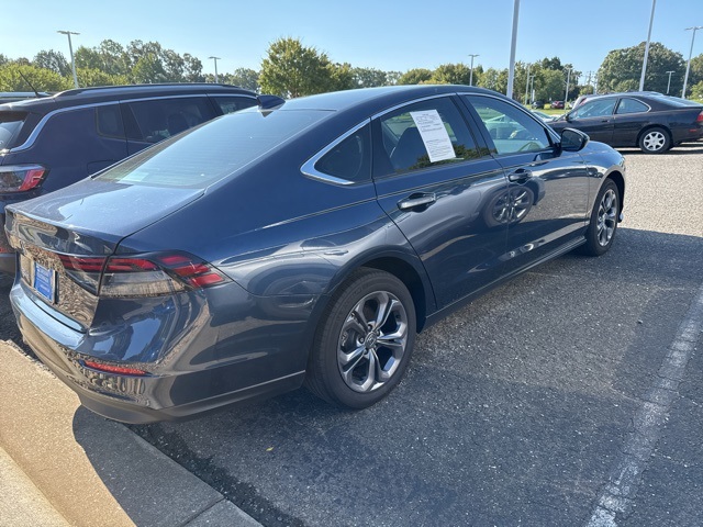 2023 Honda Accord EX photo 2