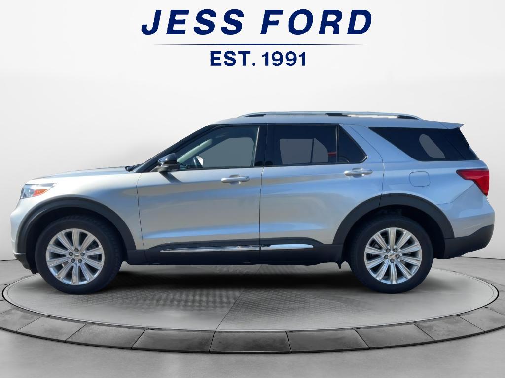 2020 Ford Explorer Limited Hybrid photo 2