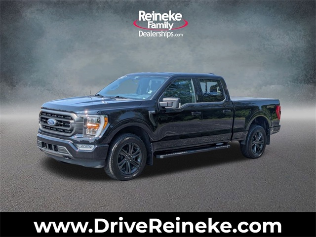 Used 2022 Black Ford XLT image 1