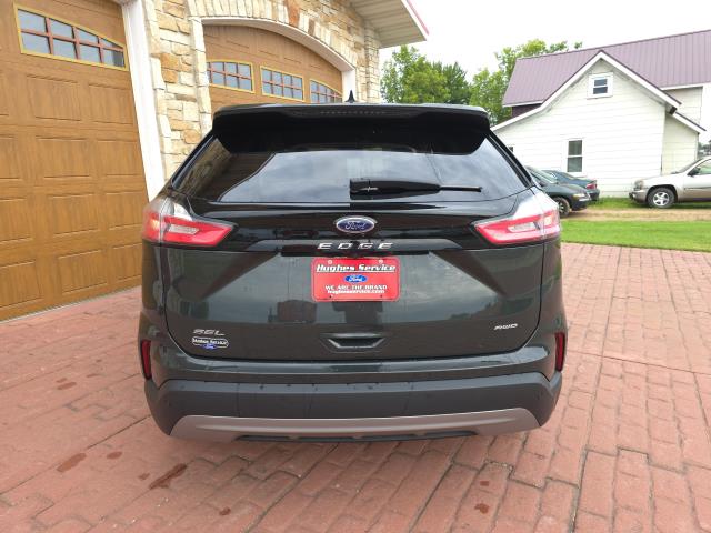 2023 Ford Edge SEL photo 4