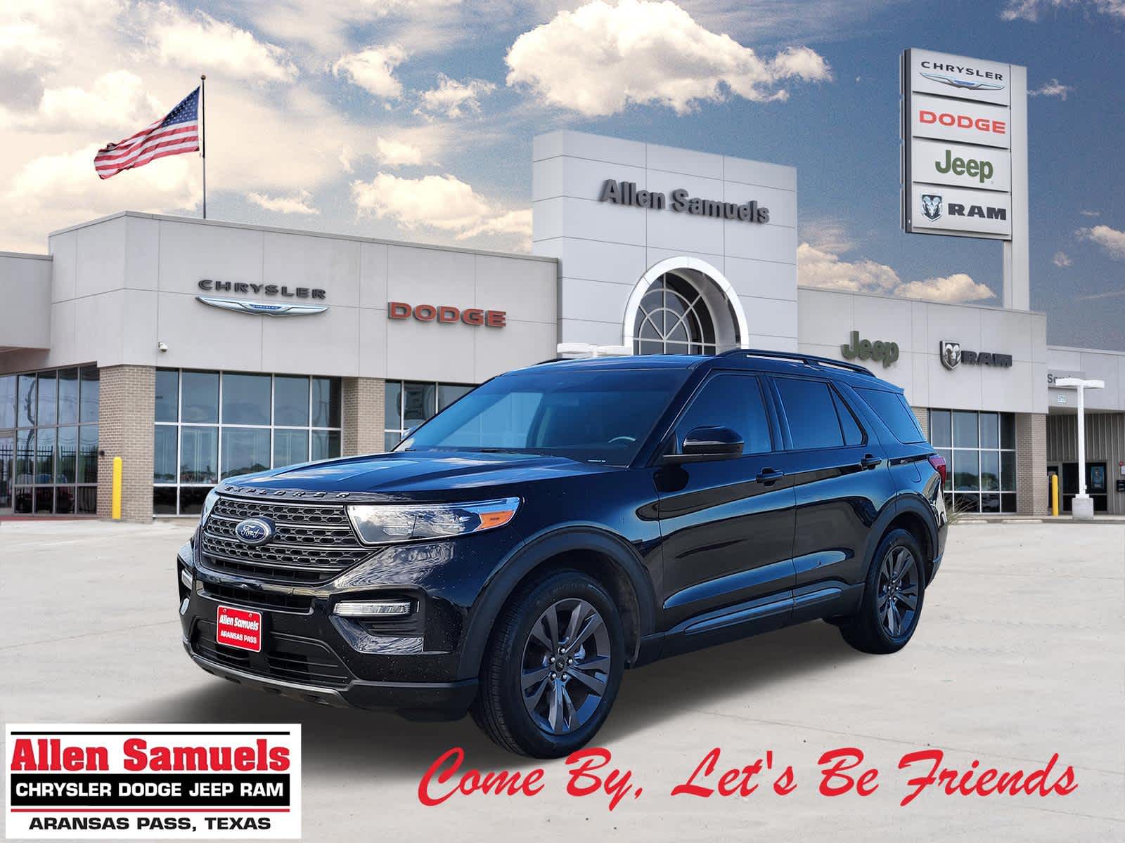 2023 Ford Explorer XLT's photo