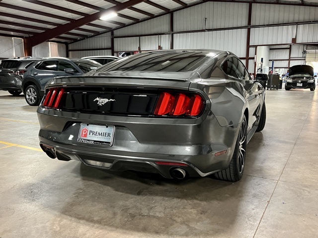 2015 Ford Mustang EcoBoost photo 6