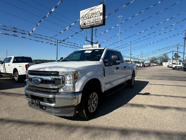2021 Ford F-250 Super Duty XLT's photo