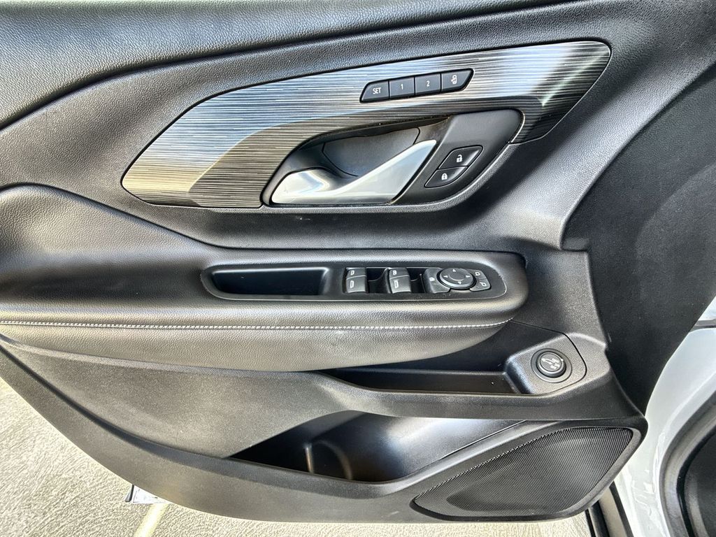 2022 Gmc Terrain SLT photo 21