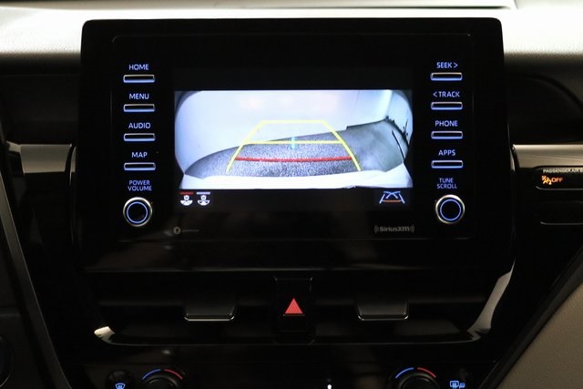 2023 Toyota Camry Hybrid LE photo 20