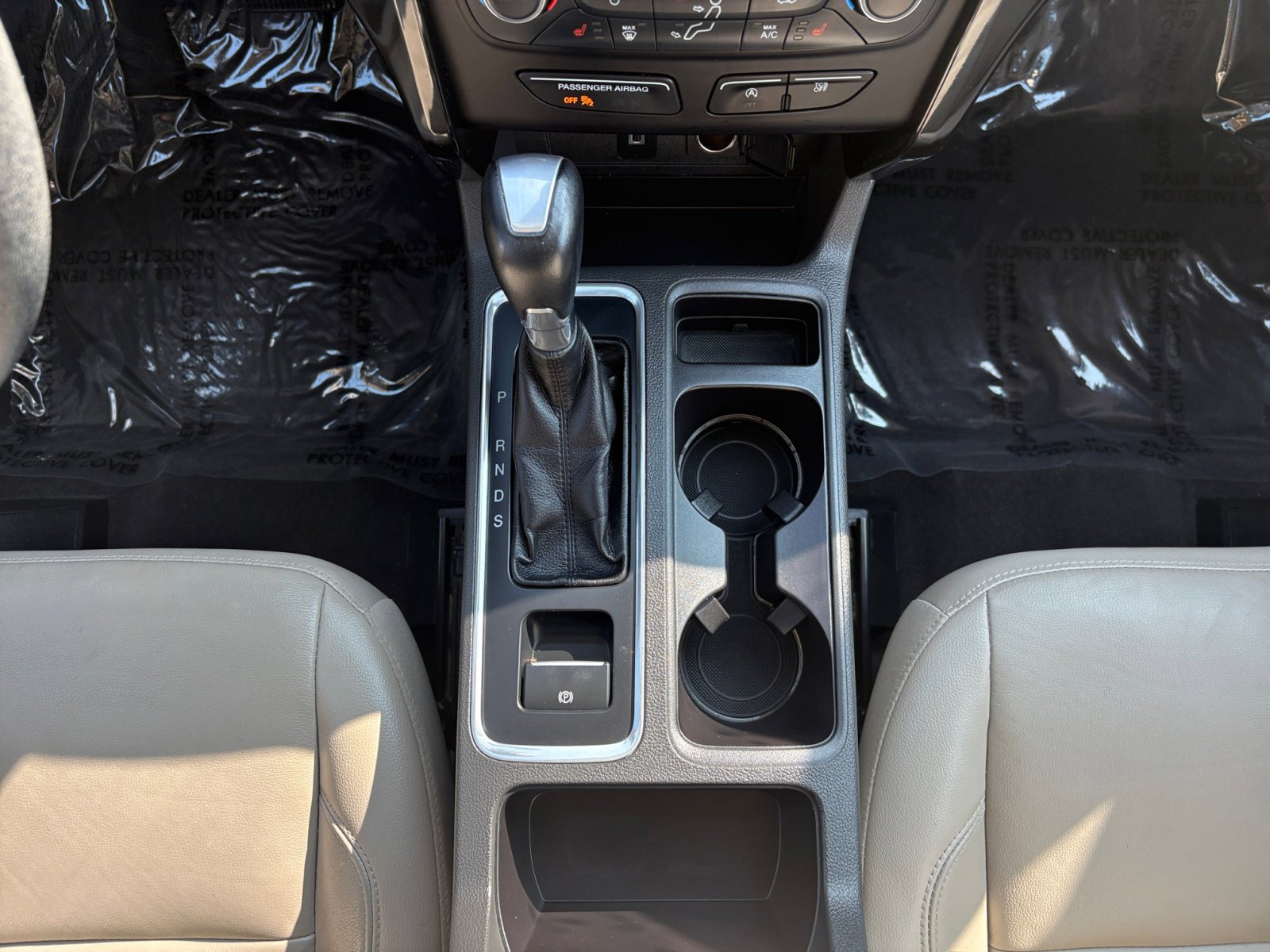 2017 Ford Escape Titanium photo 9