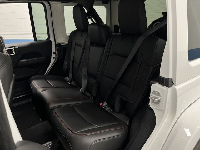 2025 Jeep Wrangler Rubicon X photo 28