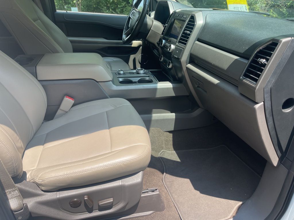 2021 Ford Expedition XLT photo 19