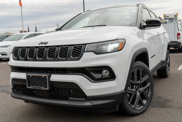 2026 Jeep Compass Limited Altitude's photo