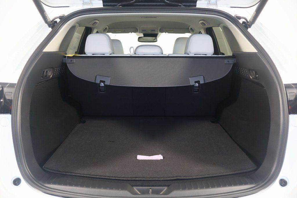 2025 Mazda CX-5 2.5 S Preferred photo 8