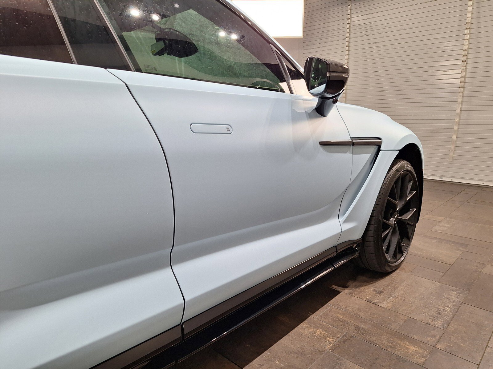 2025 Aston Martin DBX AM8 DBX707 photo 8