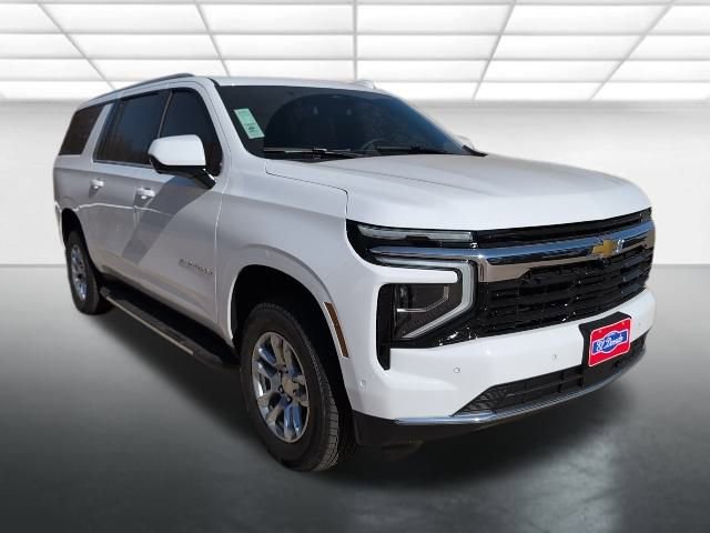 2026 Chevrolet Suburban LS's photo