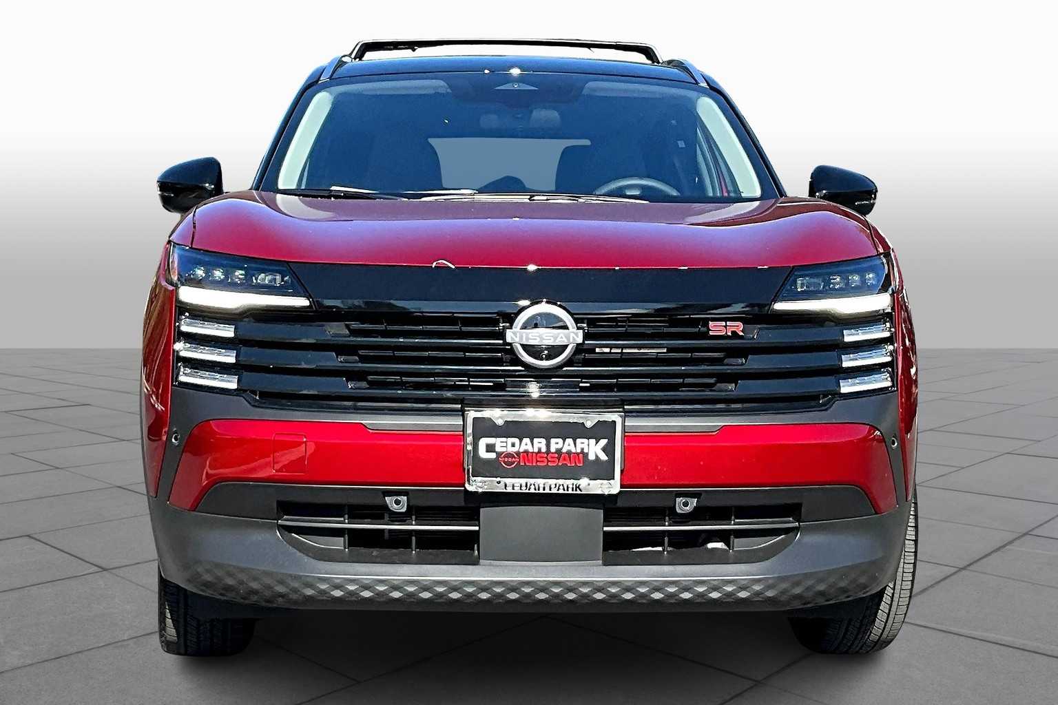 2026 Nissan Kicks SR photo 3