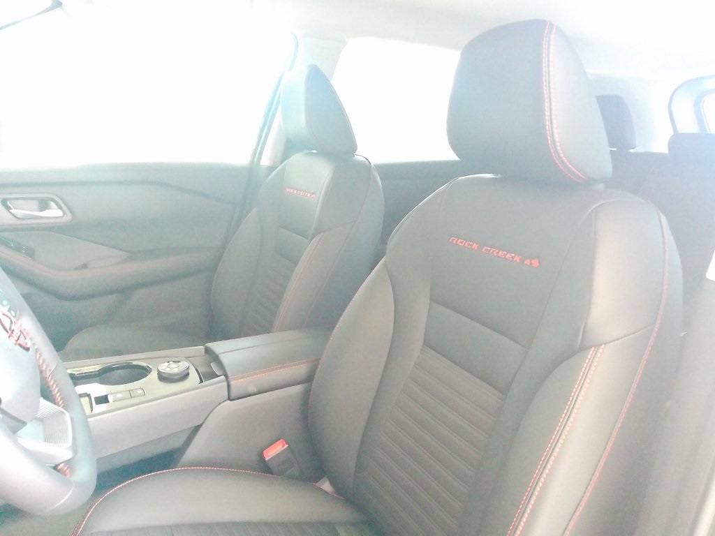 2026 Nissan Rogue SV photo 9