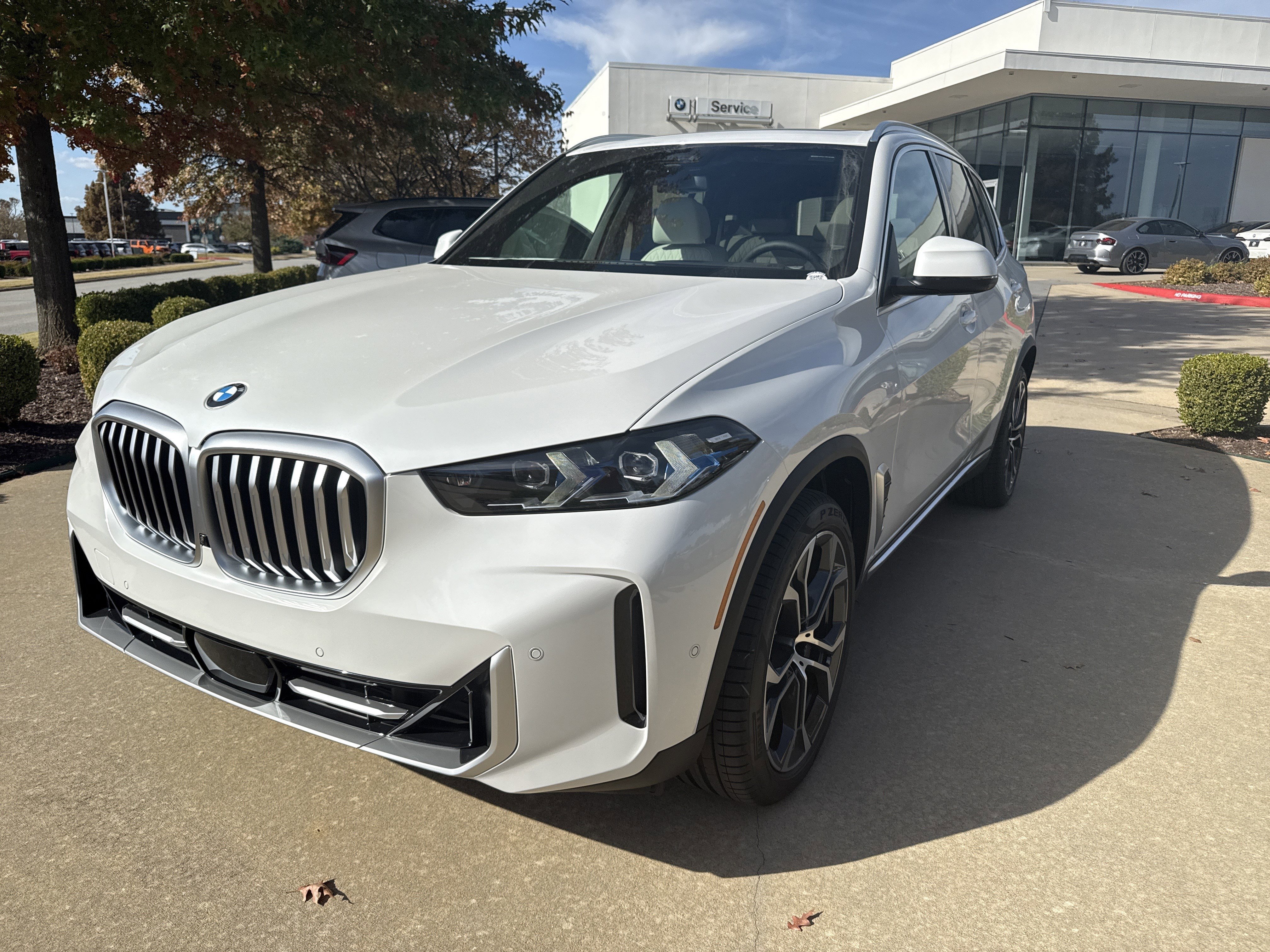 2026 BMW X5 40i's photo
