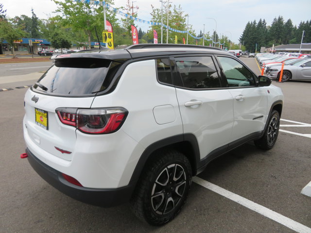 2024 Jeep Compass Trailhawk photo 4