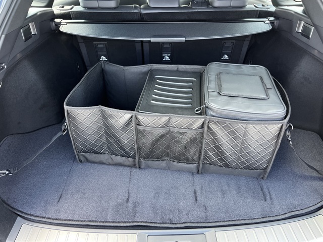 2025 Toyota Crown Signia Limited photo 26