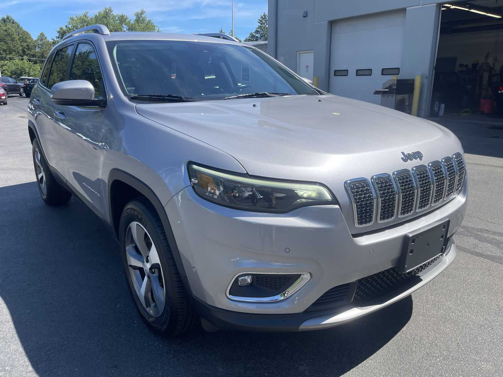 Pre owned 2021 jeep cherokee limited sport utility in freeport