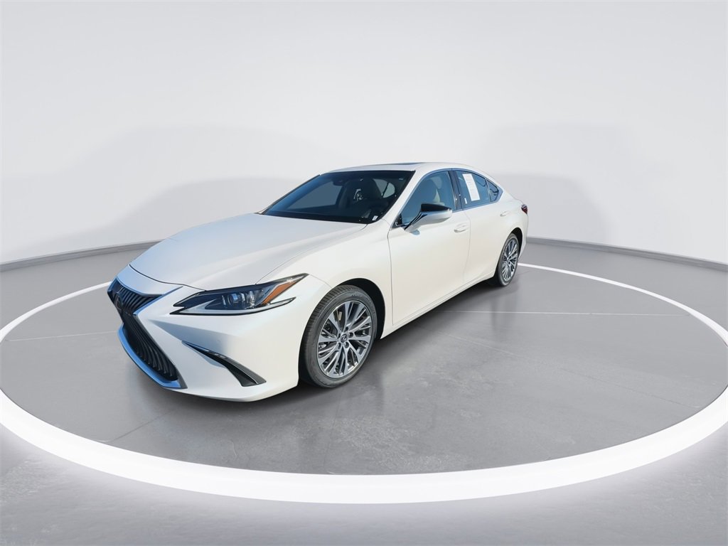 2021 Lexus ES 250 photo 4