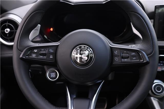 2024 Alfa Romeo Tonale Veloce photo 13