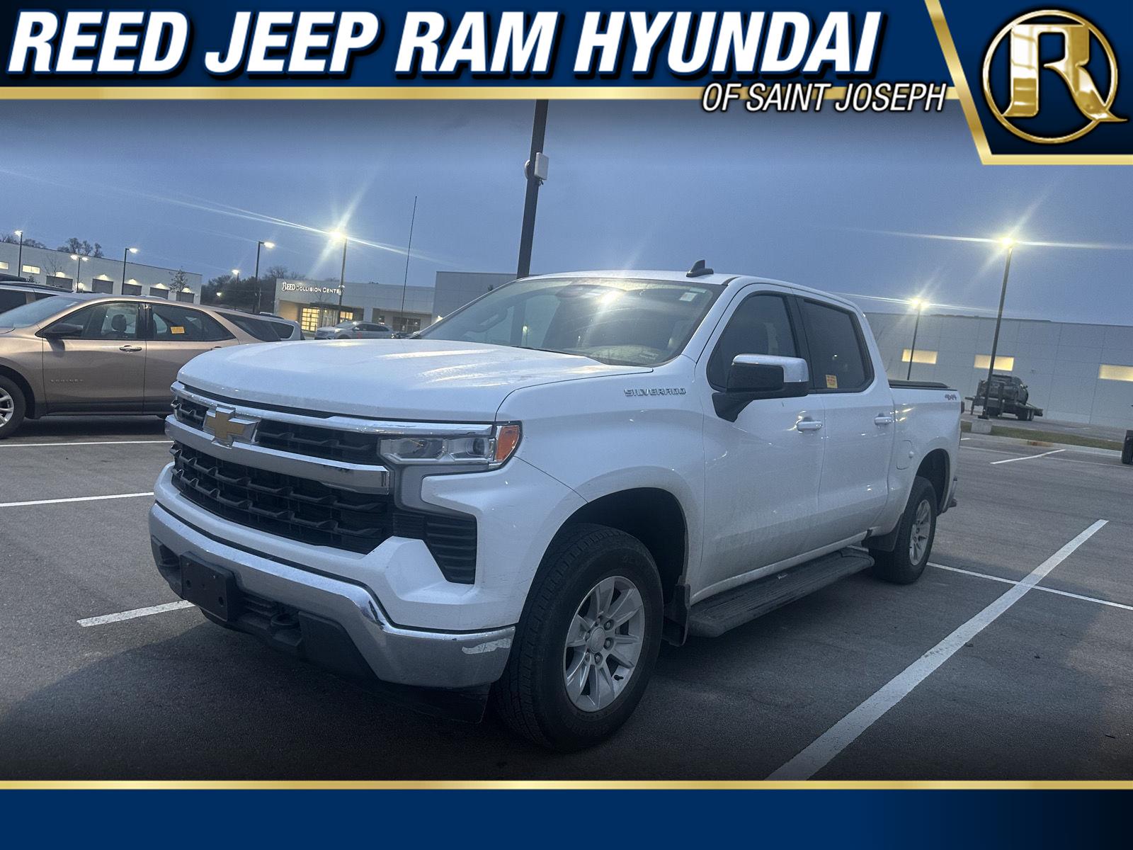 2022 Chevrolet Silverado 1500 LT's photo