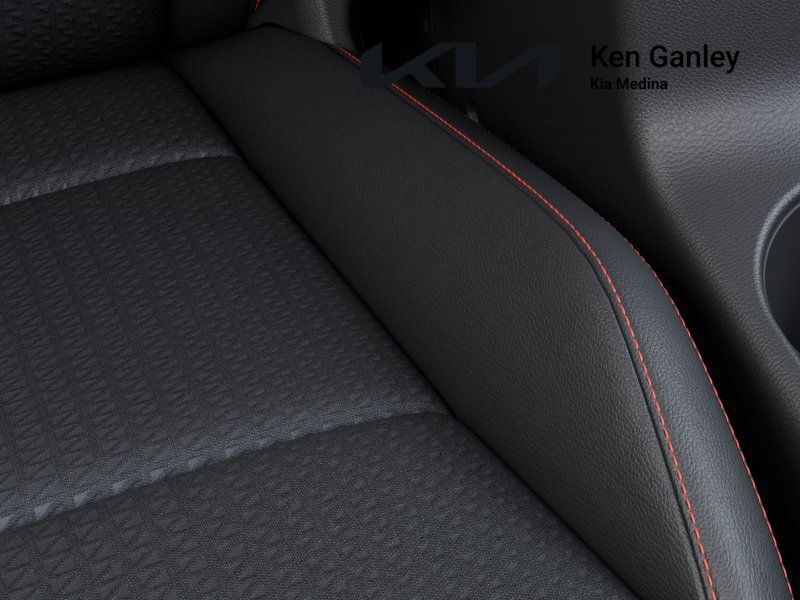 2025 Kia Soul GT-Line photo 18