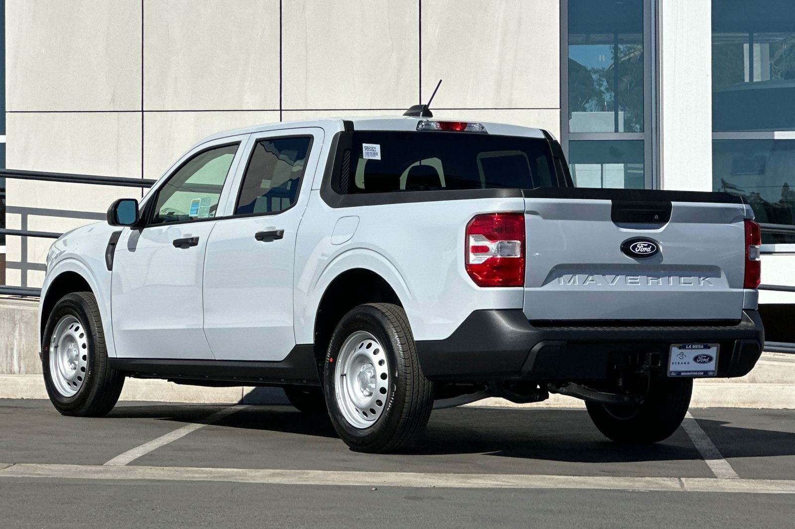 2025 Ford Maverick XL photo 5