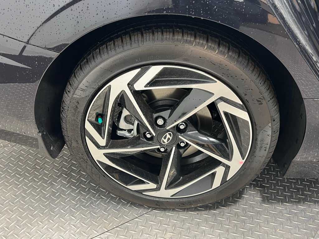 2024 Hyundai Sonata SEL Convenience photo 16